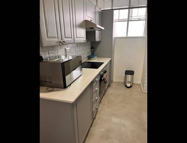 1 BEDROOM APARTMENT FOR SALE IN SANDOWN